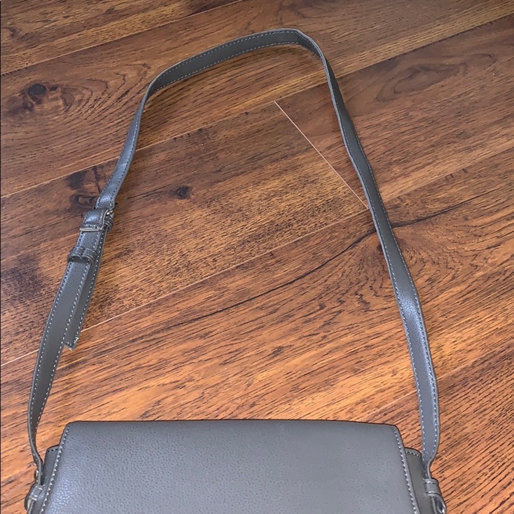 Purse - Picture 2 of 2